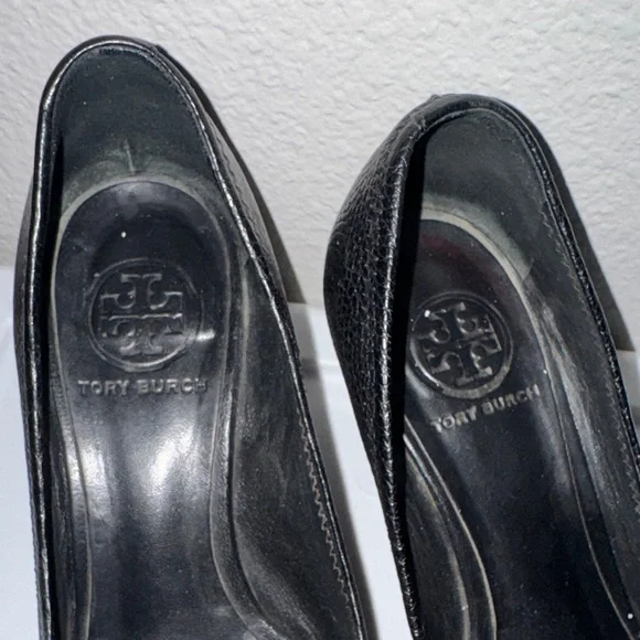 Tory Burch Black Leather Peep-Toe Heels - Picture 4 of 9